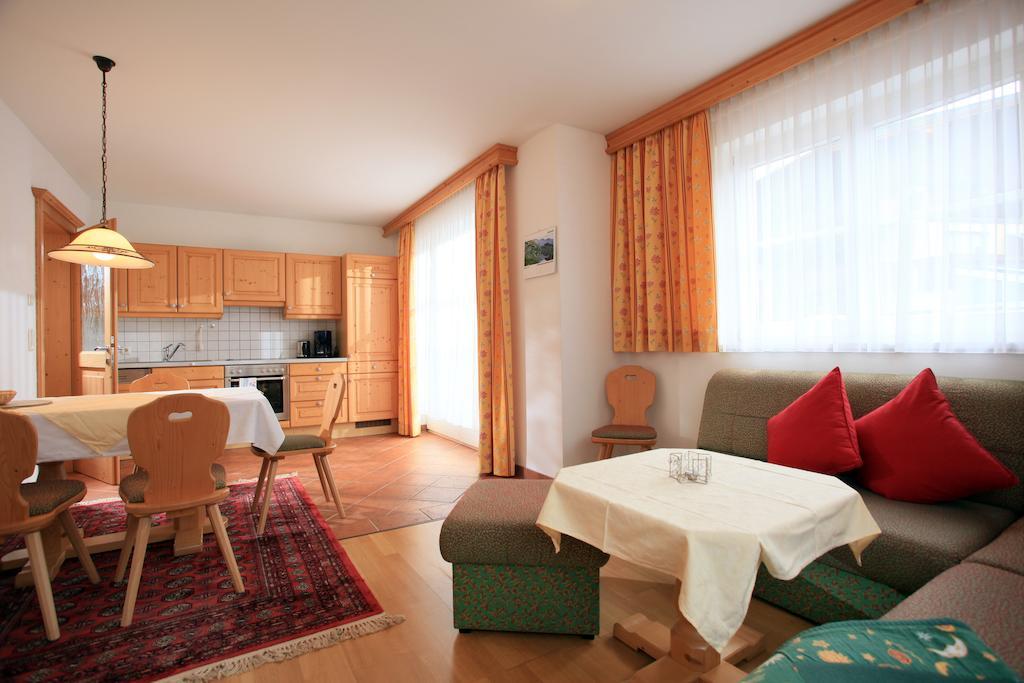 Appartement Lisa Schweiger Kirchberg in Tirol Room photo